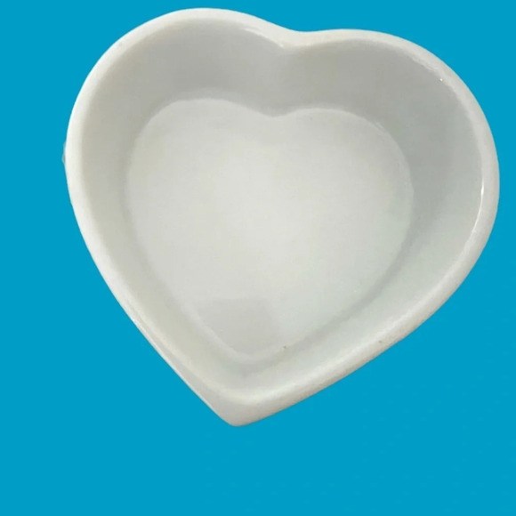 Vintage Smithsonian by Kakiemon Heart Floral Hand Painted Trinket Box Made Japan - Picture 6 of 10